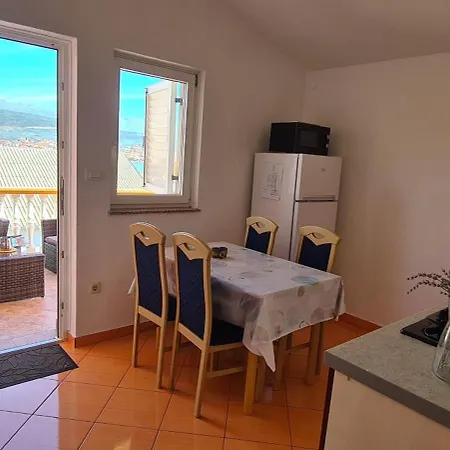 Laura Apartman