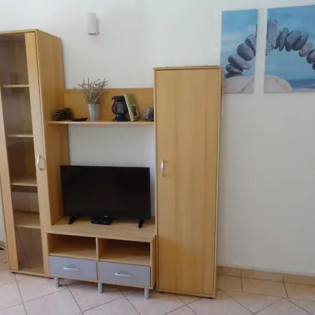 Apartman Laura *