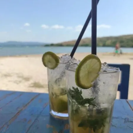 Laura بوسيدارجي