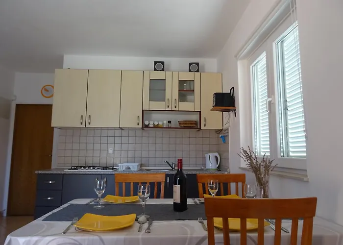 Laura Апартаменты Поседарье